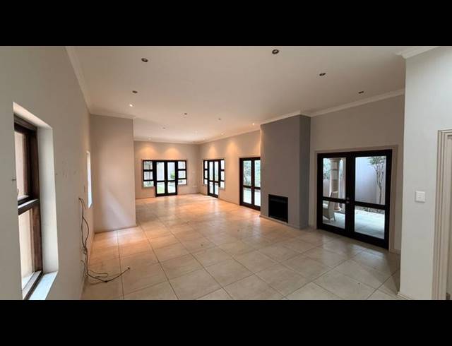 5 BEDROOM PROPERTY TO RENT IN SANDOWN